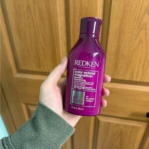 Redken Color Extend Magnetics Shampoo - used